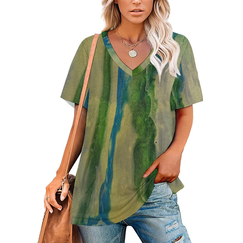 Women’s Printed V-Neck Tee Standing Ovation Series