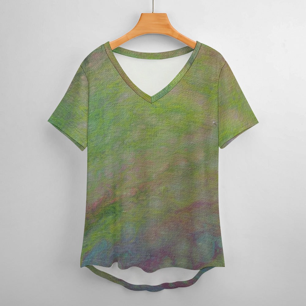 Women’s Printed V-Neck Tee Standing Ovation Series
